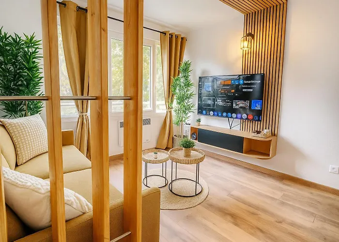 Lumineux Et élégant Au Cœur De Appartamento *